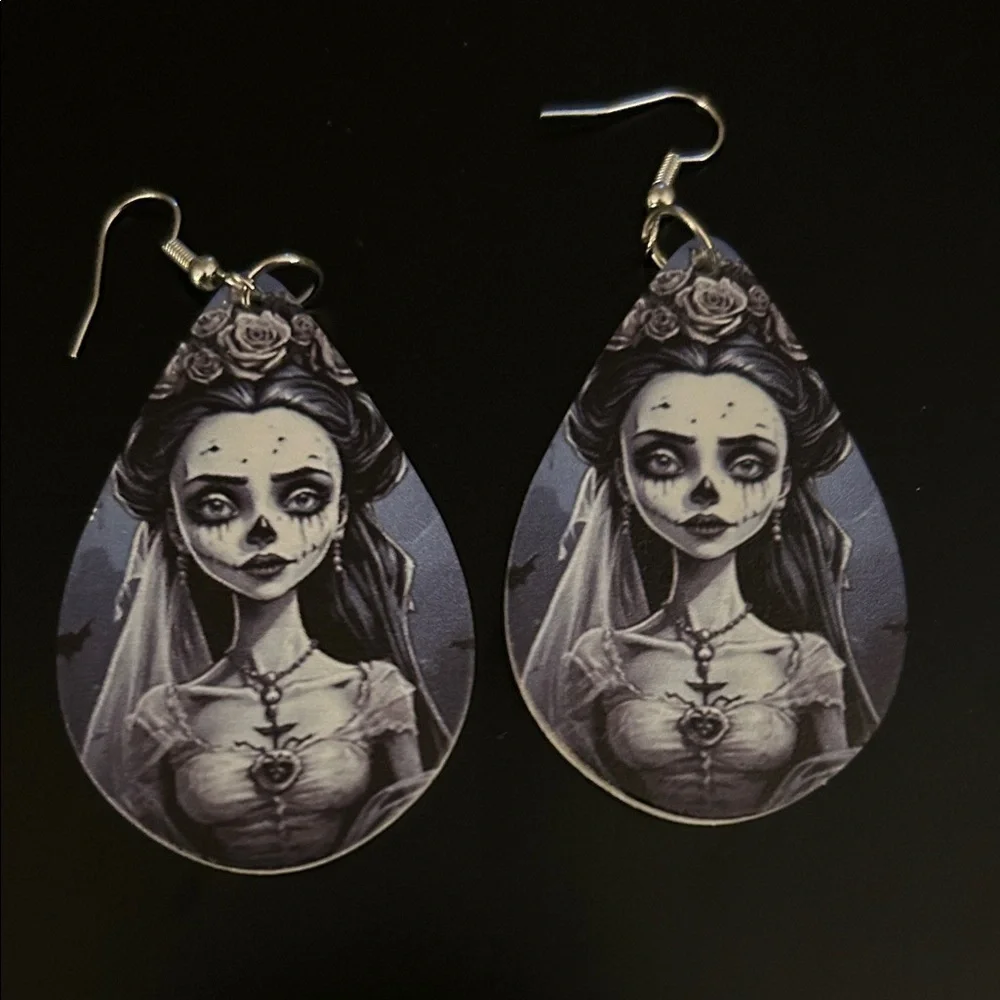 Halloween Accessories -LOT of 12 items